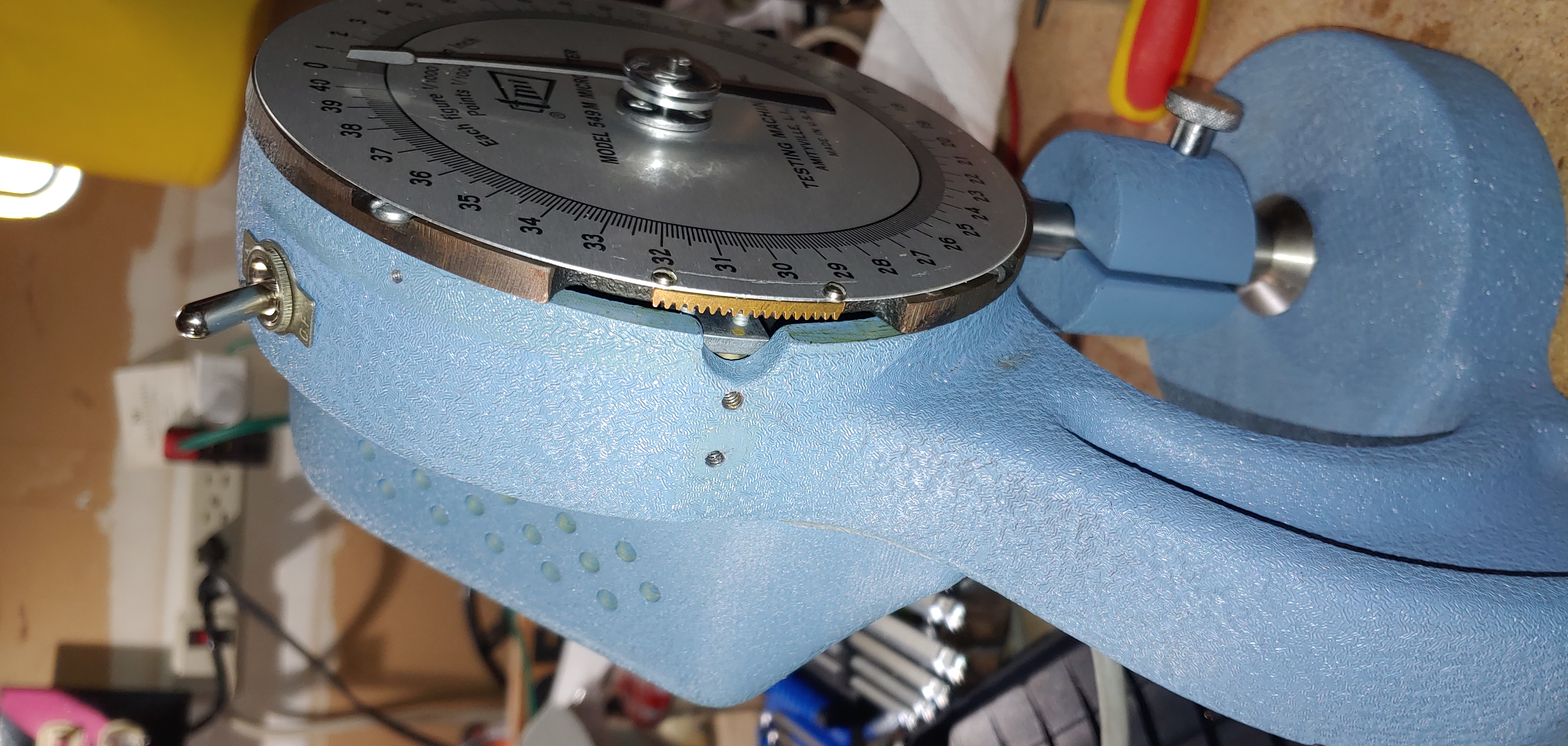 side view of a 549 Micrometer without the glass